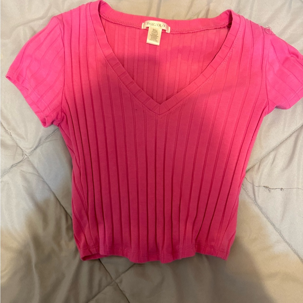 Fuchsia Ribbed V-Neck Crop Top